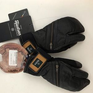 Swany Calvin Lobster Mitten | Medium BLACK